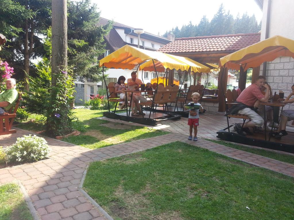 Penzion Pod Boubinem Hotel Kubova Hut Exterior photo